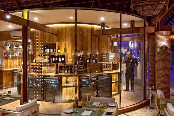 MANTA BAR